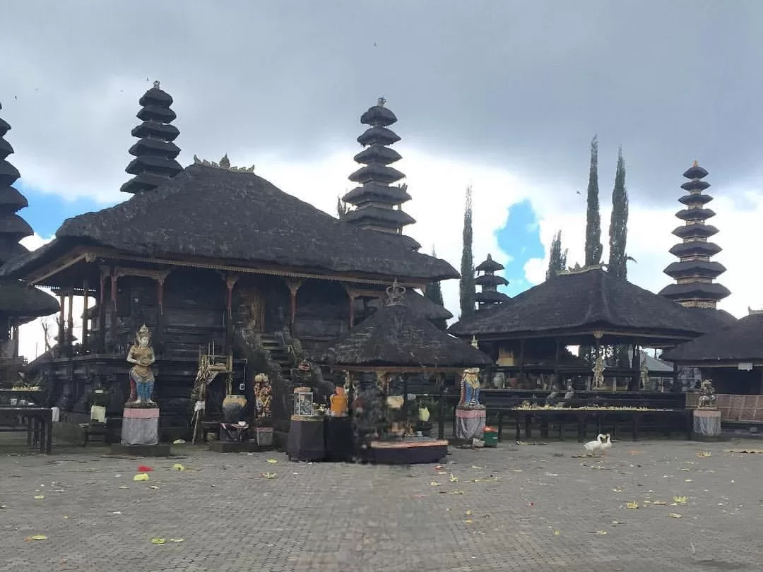 ulun danu batur temple