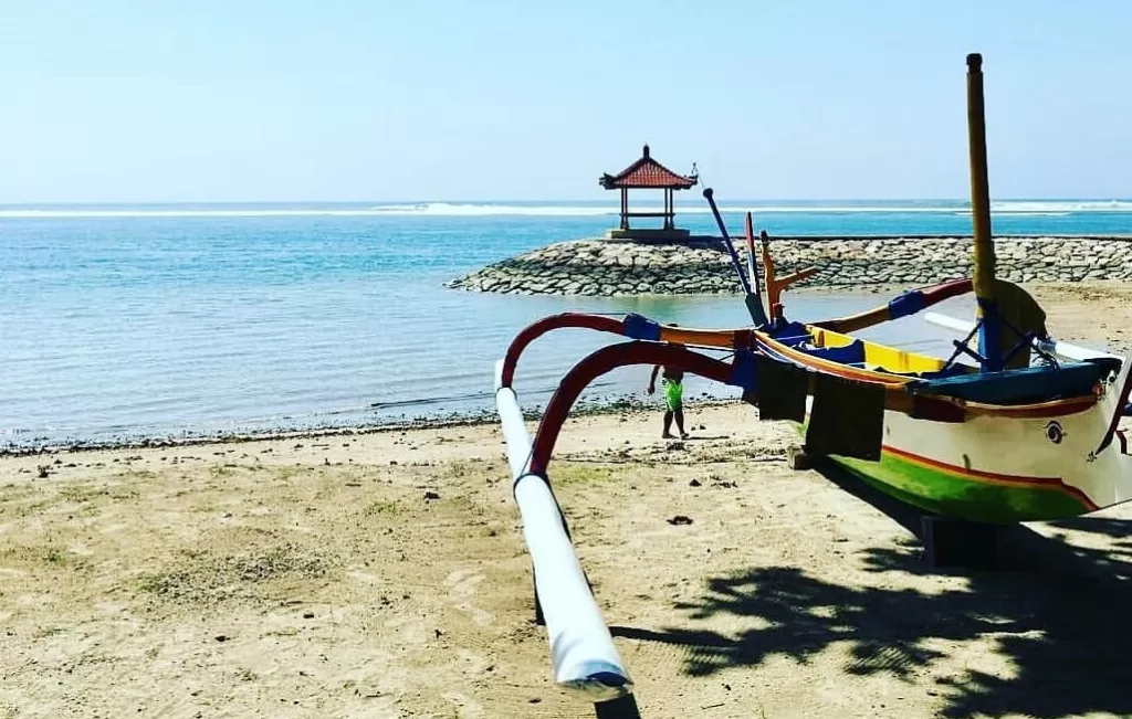 sanur beach bali