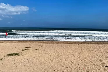 seminyak beach