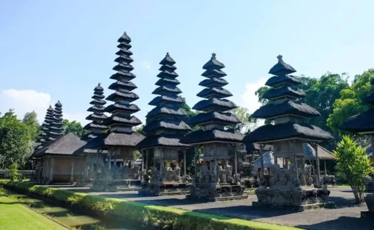 tamanayuntemple 768x473